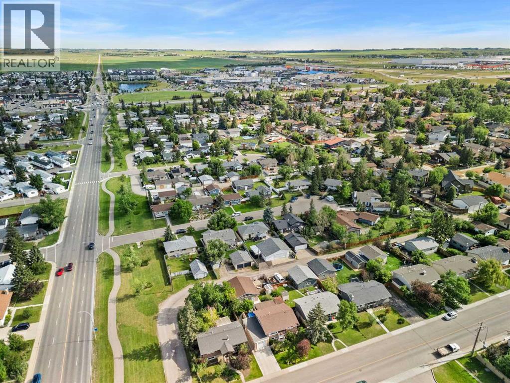 Photo 18 of 108 Jensen Drive Ne, Airdrie AB