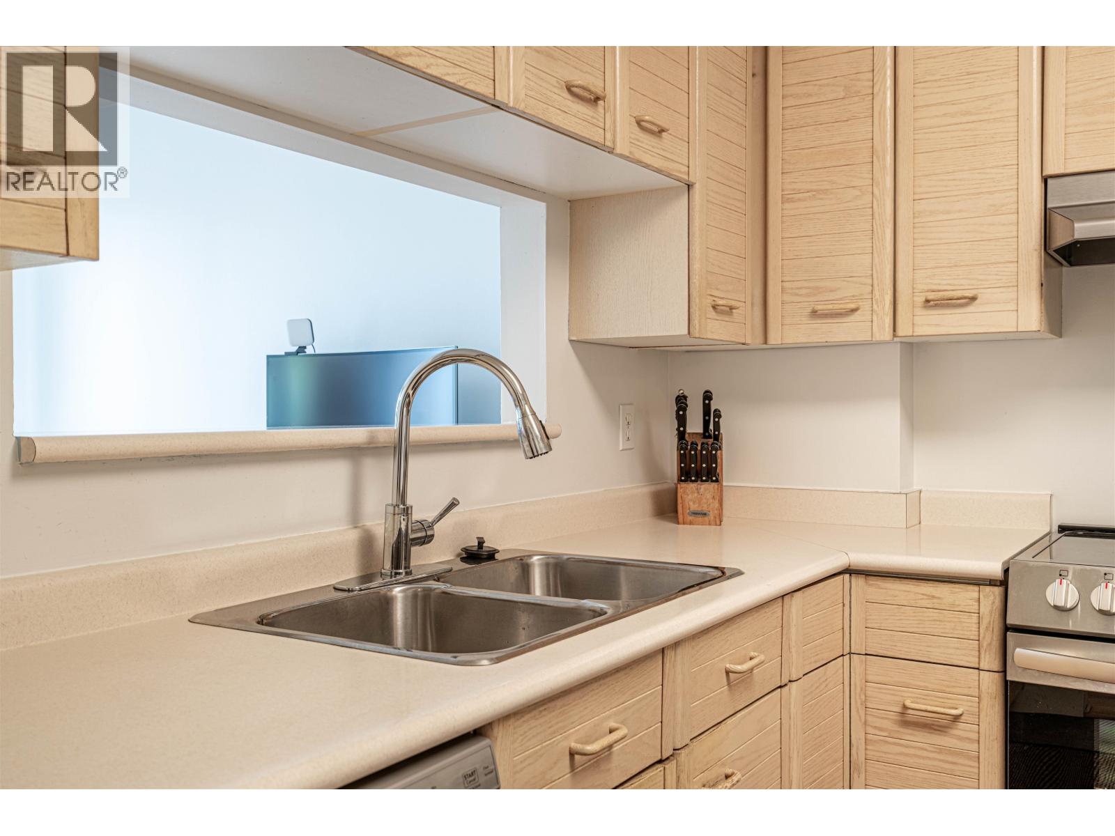 Photo 29 of 603 1180 Pinetree Way, Coquitlam BC