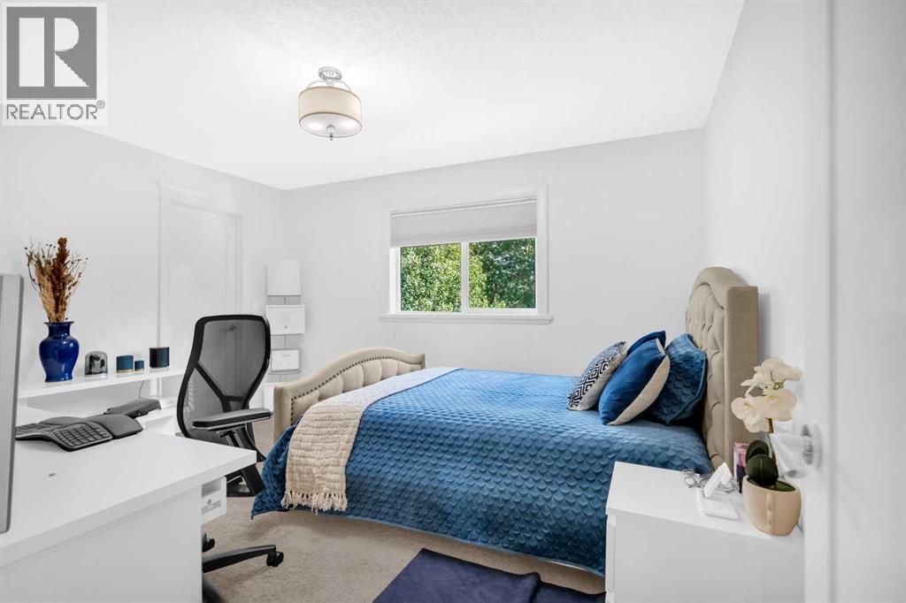 Photo 17 of 56 Rockyvale Green Nw, Calgary AB