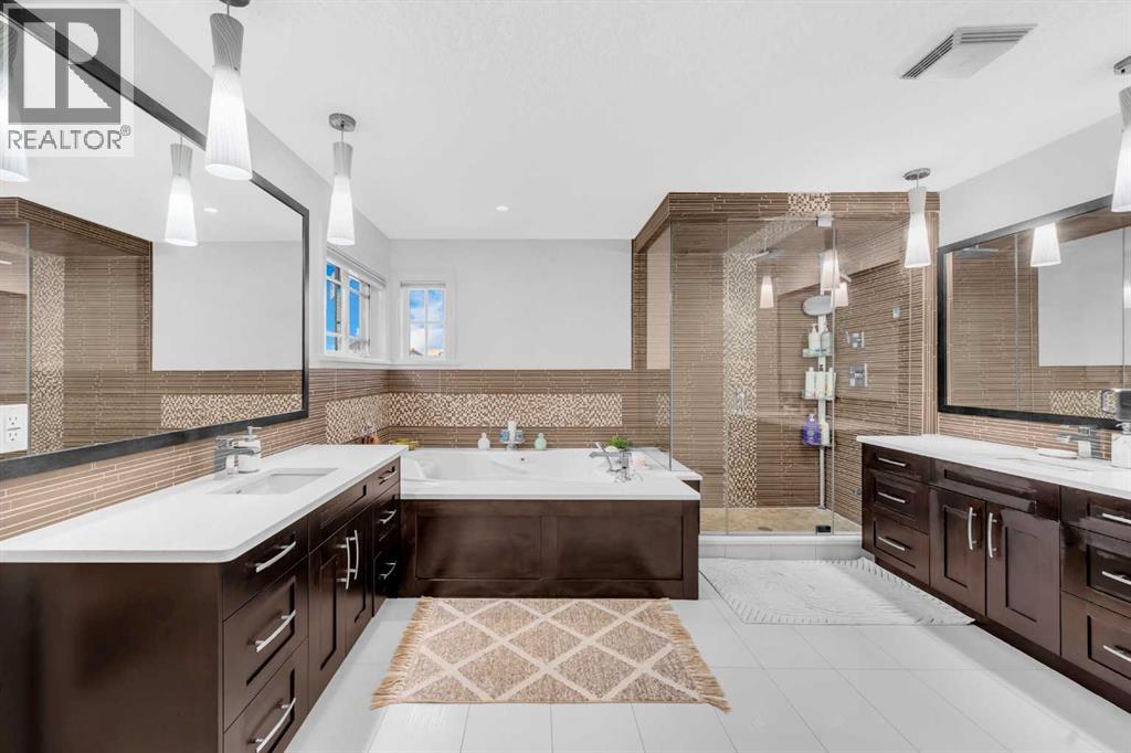 Photo 25 of 56 Rockyvale Green Nw, Calgary AB