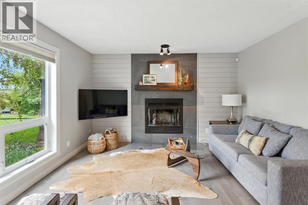 Photo 27 of 29 Douglasbank Way Se, Calgary AB