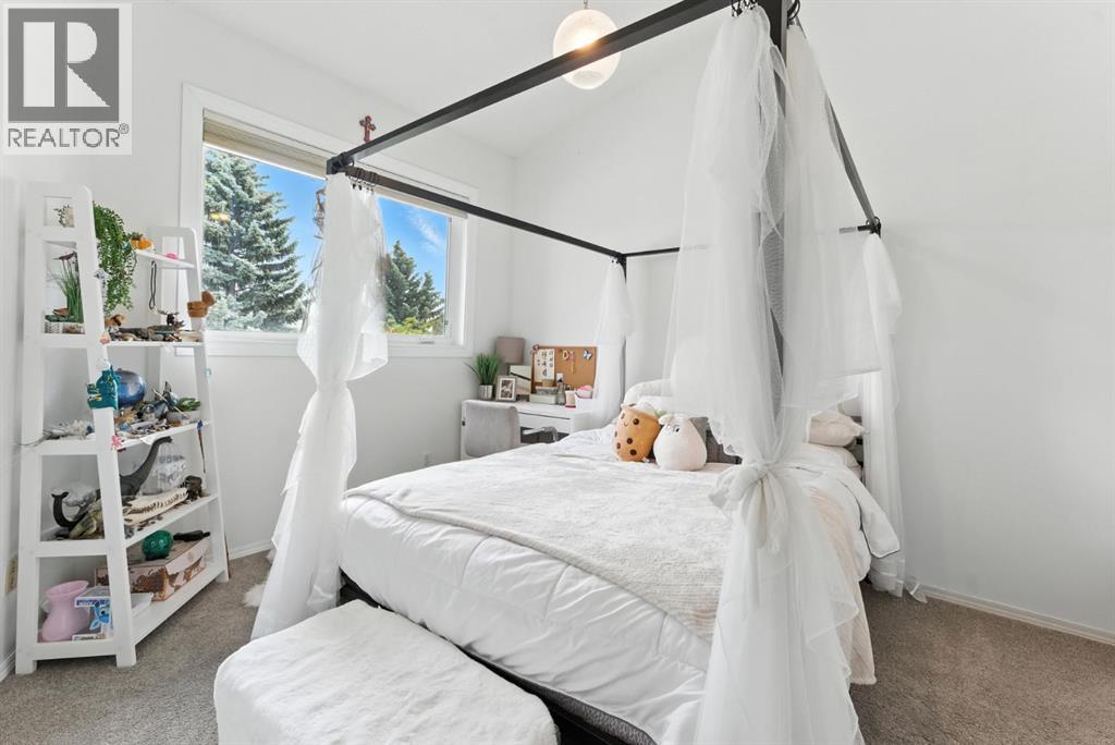 Photo 1 of 29 Douglasbank Way Se, Calgary AB