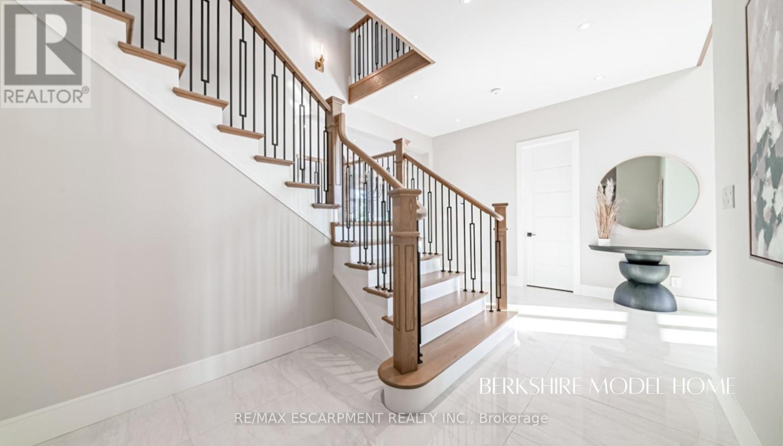 Photo 7 of 419 Masters Drive, Woodstock ON