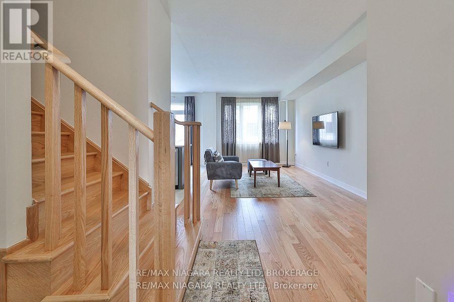 Photo 30 of 77 Keelson Street, Welland ON