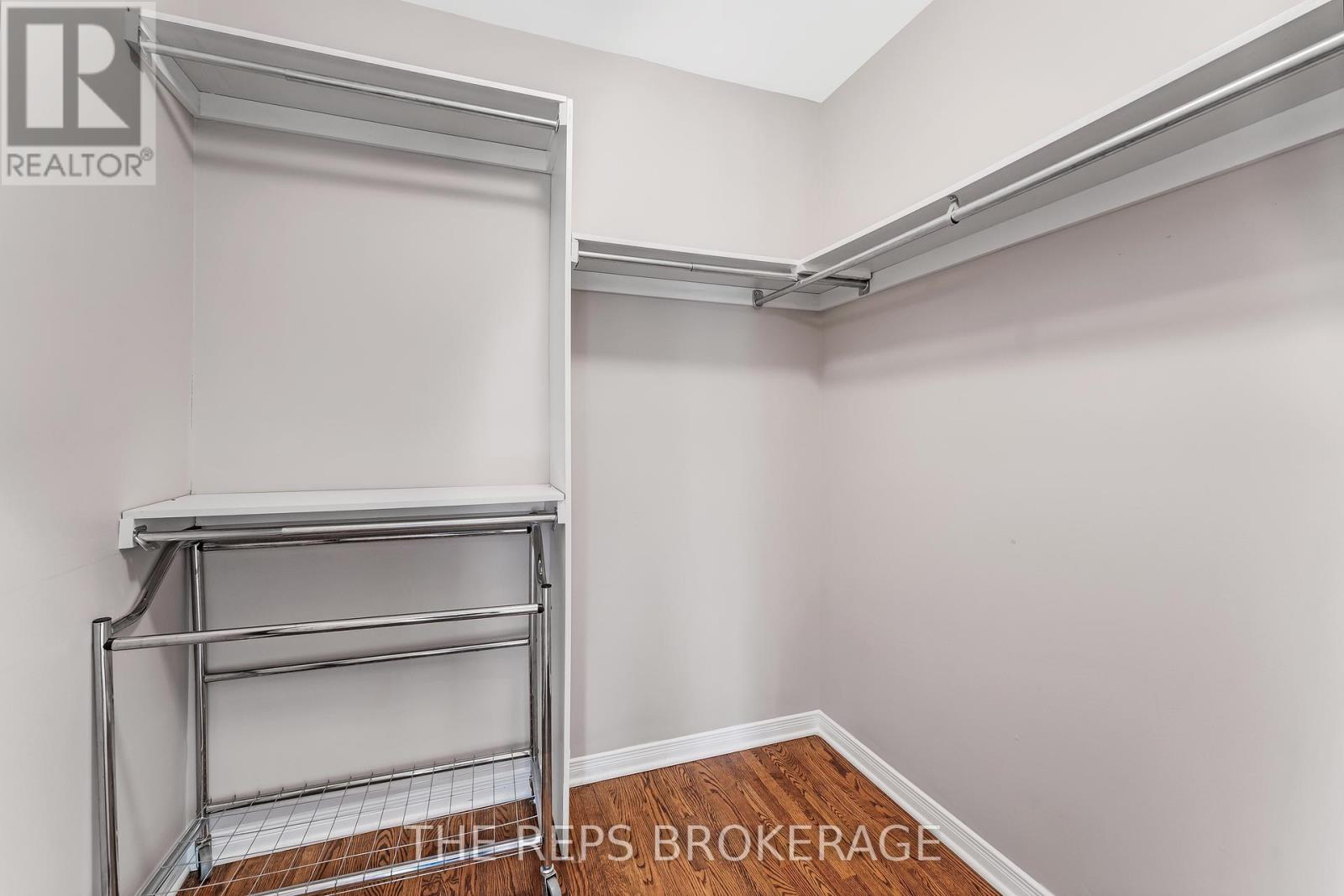 Photo 6 of 3062 Upper Otterson Place, Ottawa ON