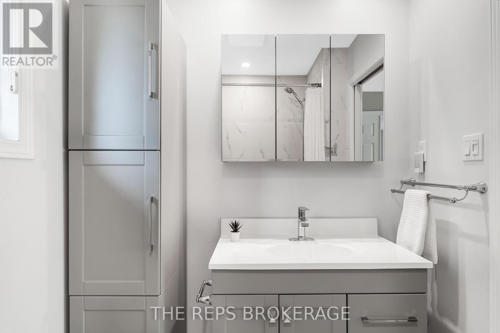 Photo 47 of 3062 Upper Otterson Place, Ottawa ON