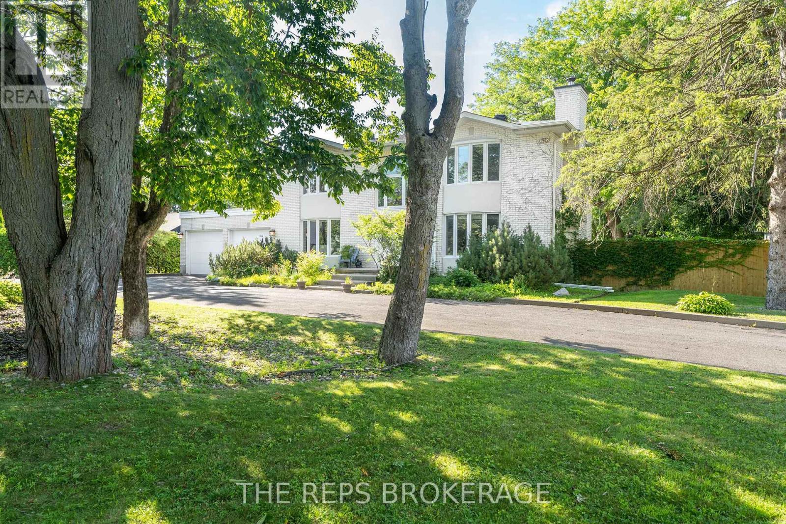 Photo 17 of 3062 Upper Otterson Place, Ottawa ON