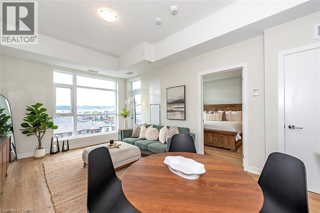 Photo 10 of 600 North Service Road Unit 606, Hamilton ON