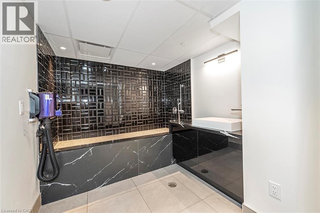 Photo 34 of 600 North Service Road Unit 606, Hamilton ON