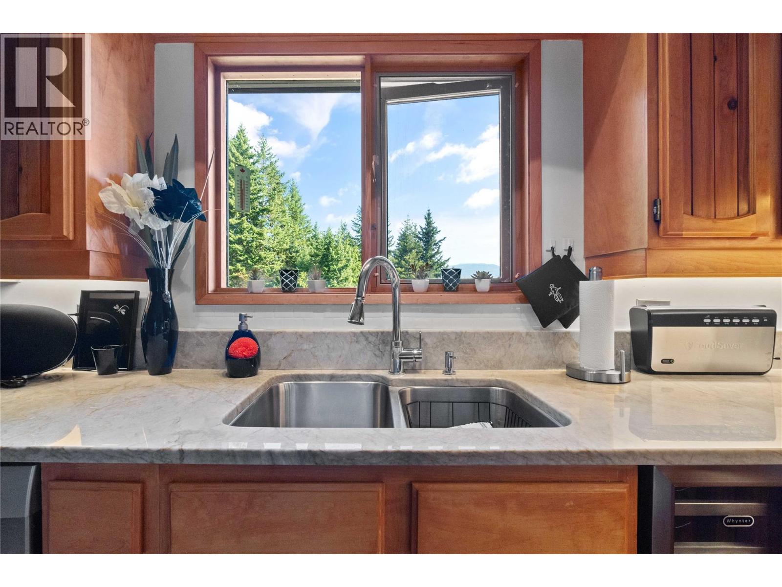 Photo 6 of 2308 Ta Lana Trail Lot 3 4, Blind Bay BC