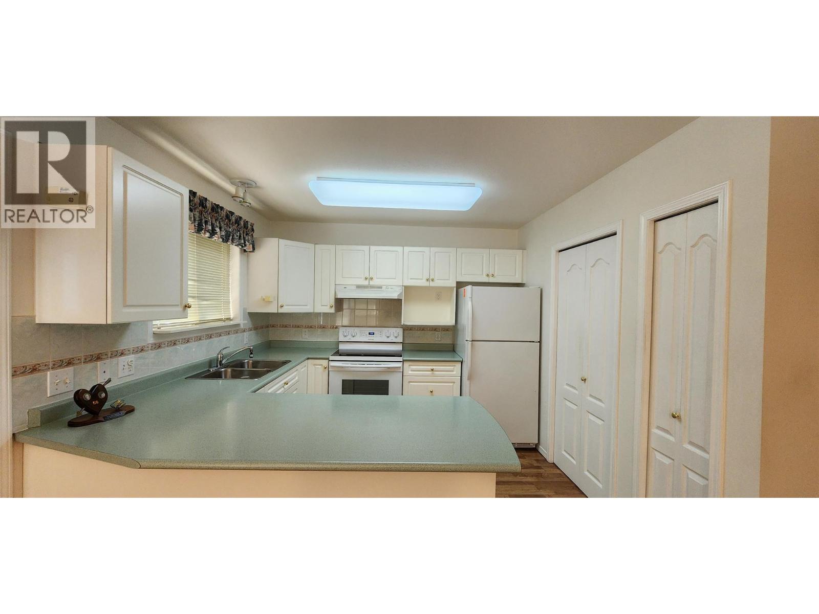 7661 Crema Drive, Trail
