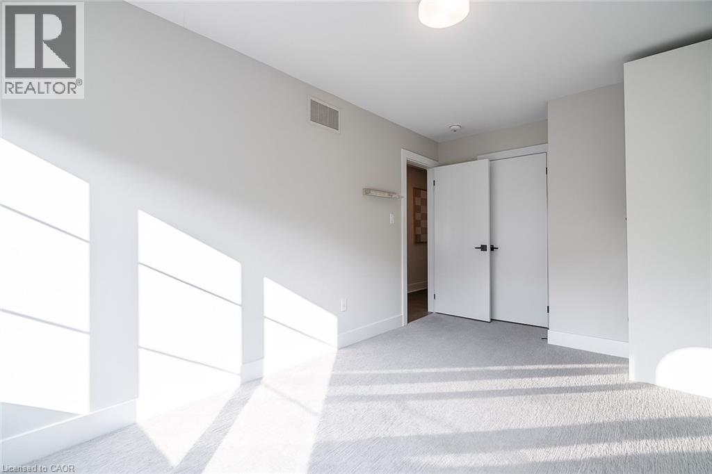 Photo 5 of 2273 Turnberry Road Unit 24, Burlington ON