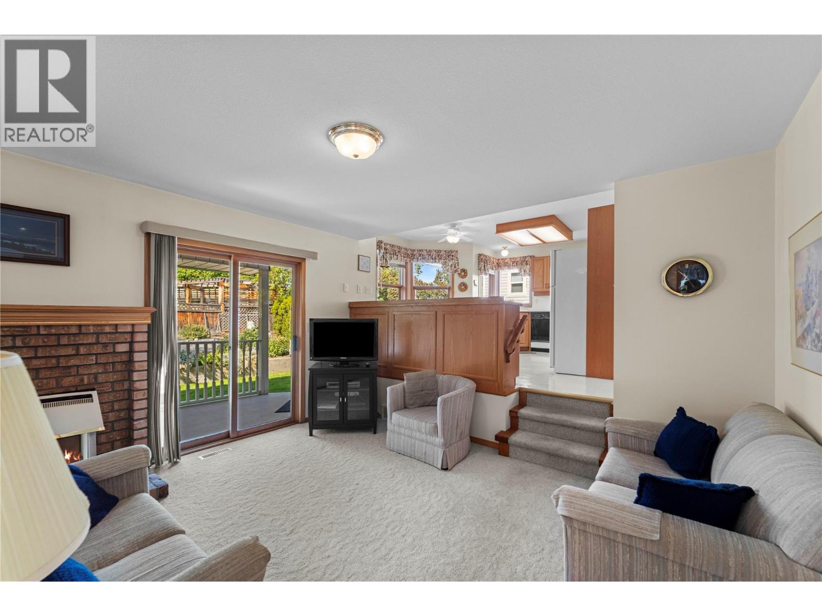 Photo 15 of 2022 Tremerton Drive, Kamloops BC
