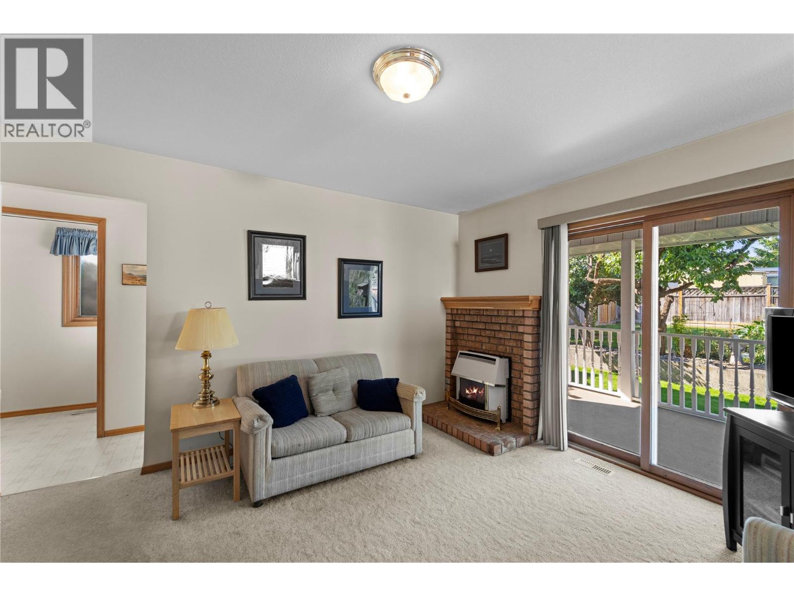 Photo 14 of 2022 Tremerton Drive, Kamloops BC