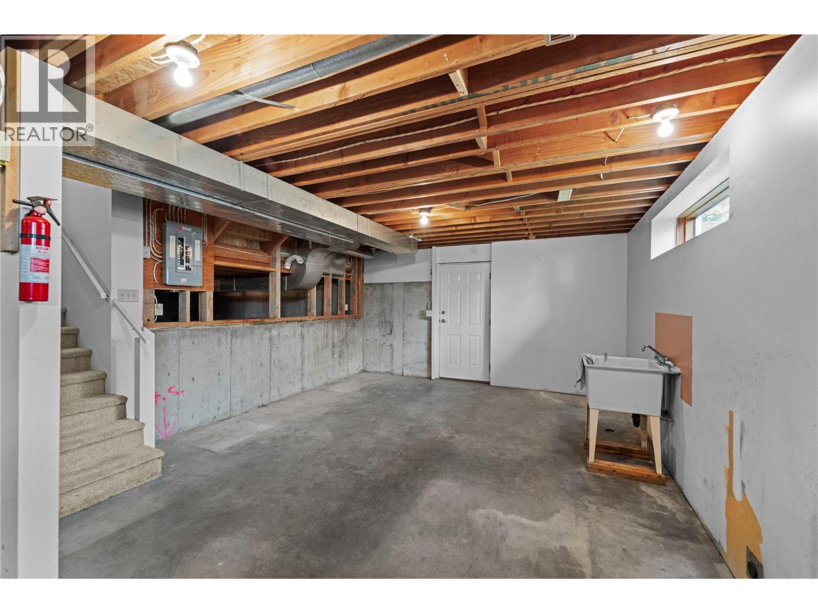 Photo 33 of 2022 Tremerton Drive, Kamloops BC