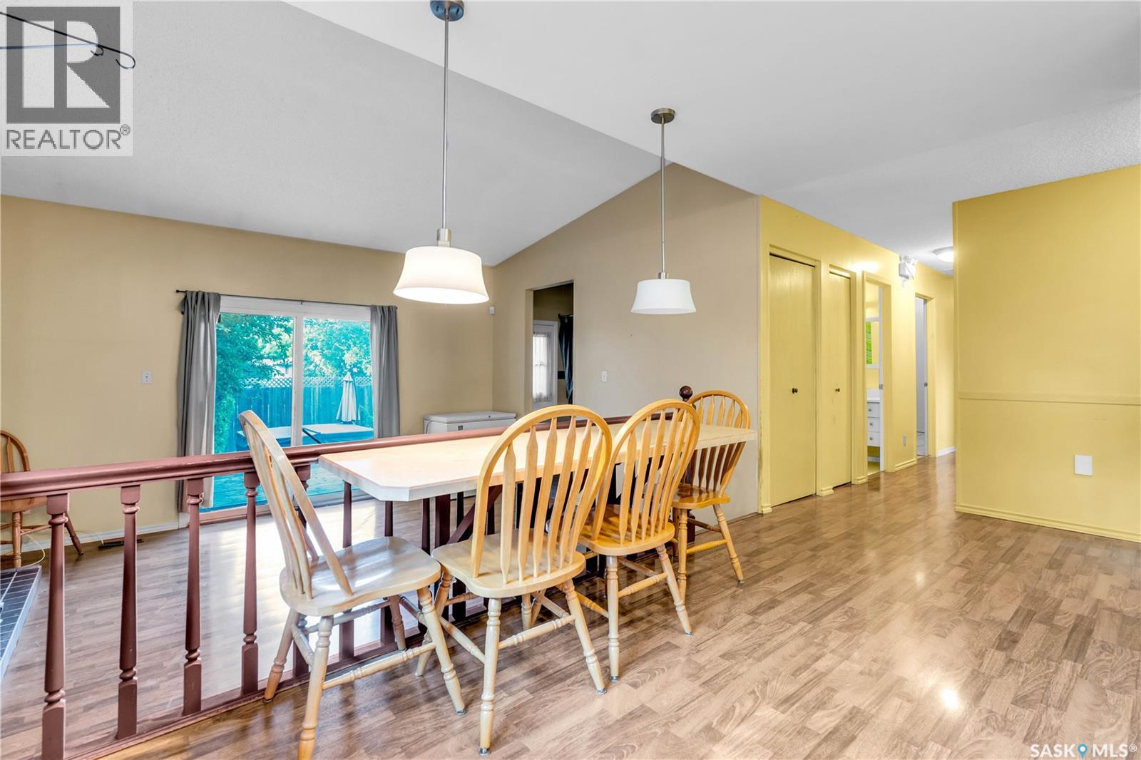 Photo 18 of 127 Scrivener Crescent, Regina SK