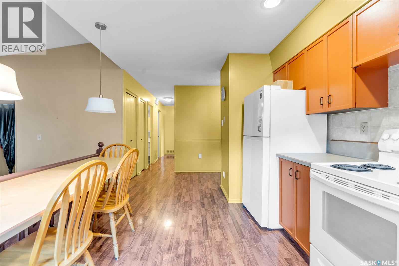 Photo 31 of 127 Scrivener Crescent, Regina SK