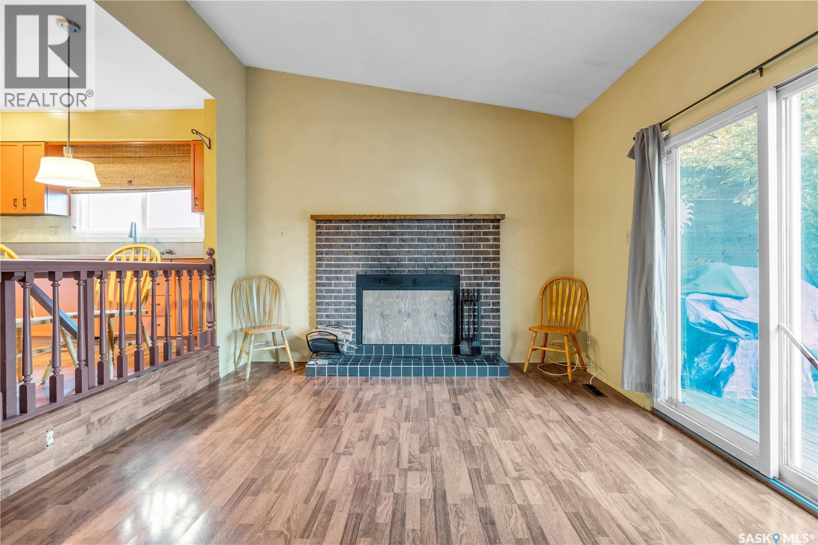 Photo 21 of 127 Scrivener Crescent, Regina SK