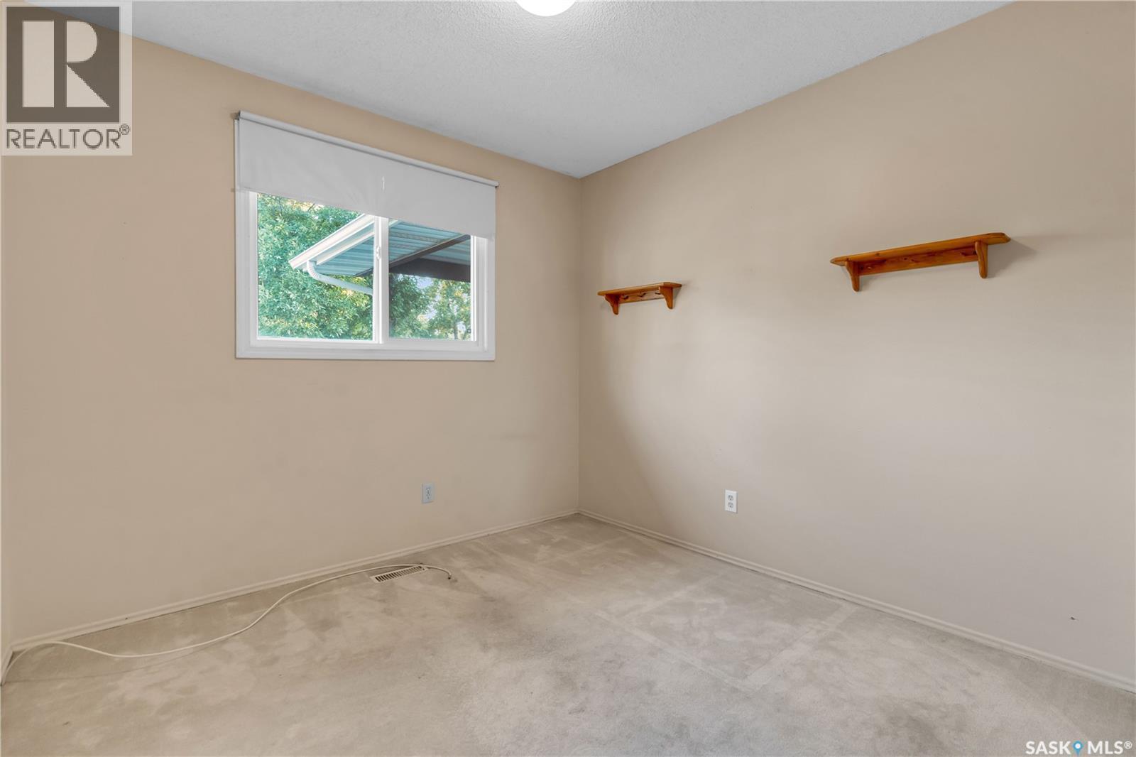 Photo 48 of 127 Scrivener Crescent, Regina SK