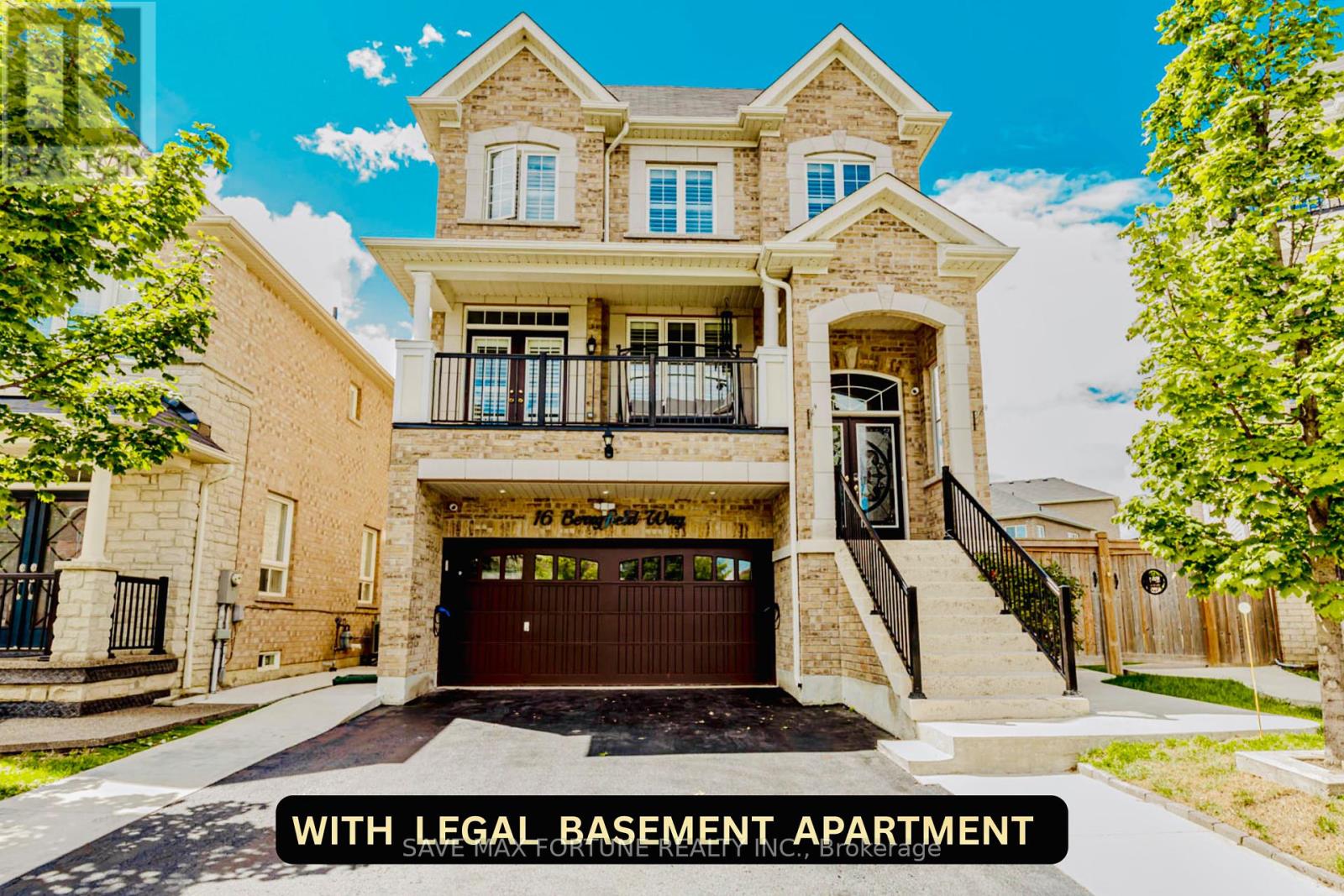 Photo 1 of 16 Berryfield Way Ne, Brampton ON