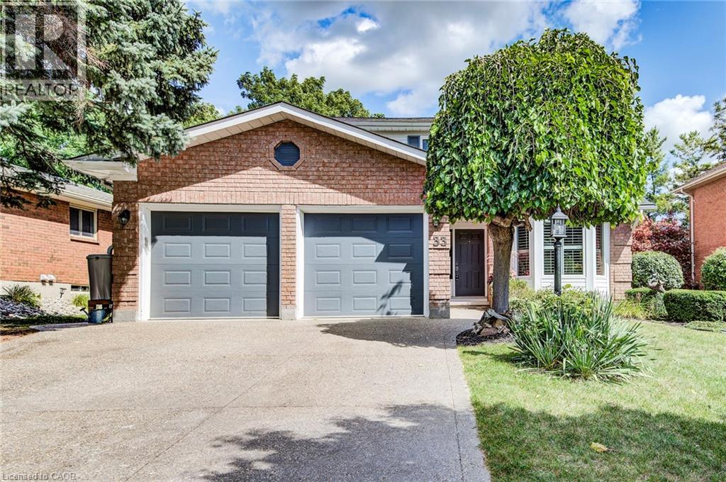 Photo 7 of 33 Tinatawa Court, Kitchener ON
