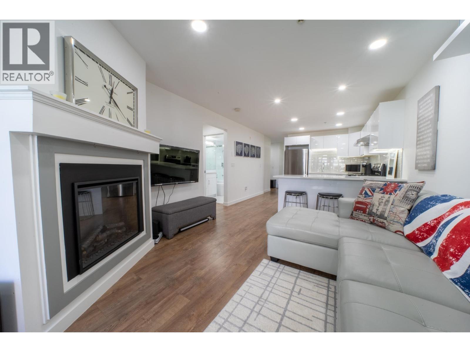 Photo 7 of 207 5025 Joyce Street, Vancouver BC