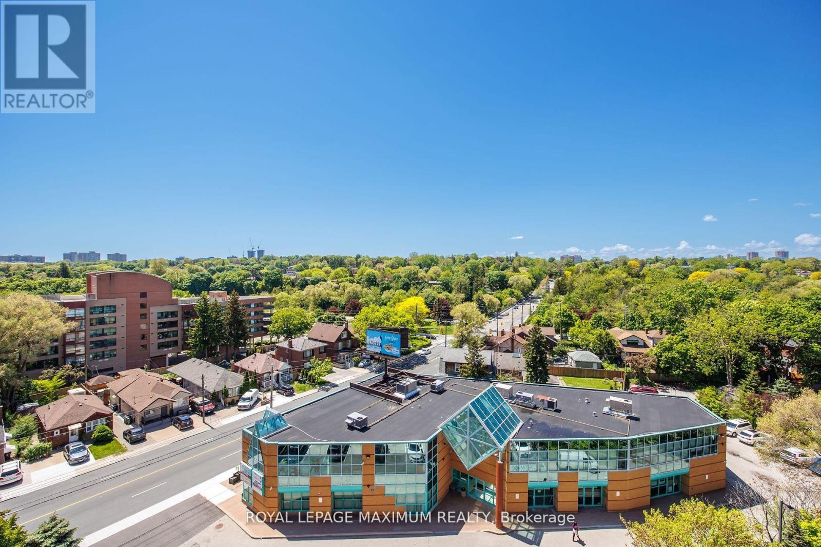 Photo 12 of 807 2088 Lawrence Avenue W, Toronto ON