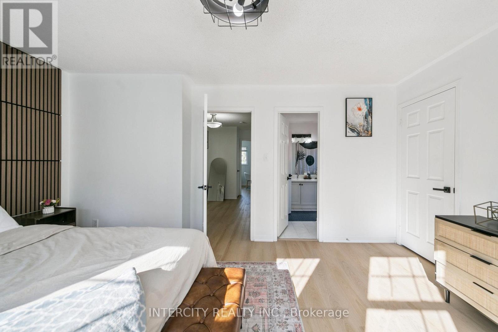 Photo 17 of 665 Fothergill Boulevard, Burlington ON