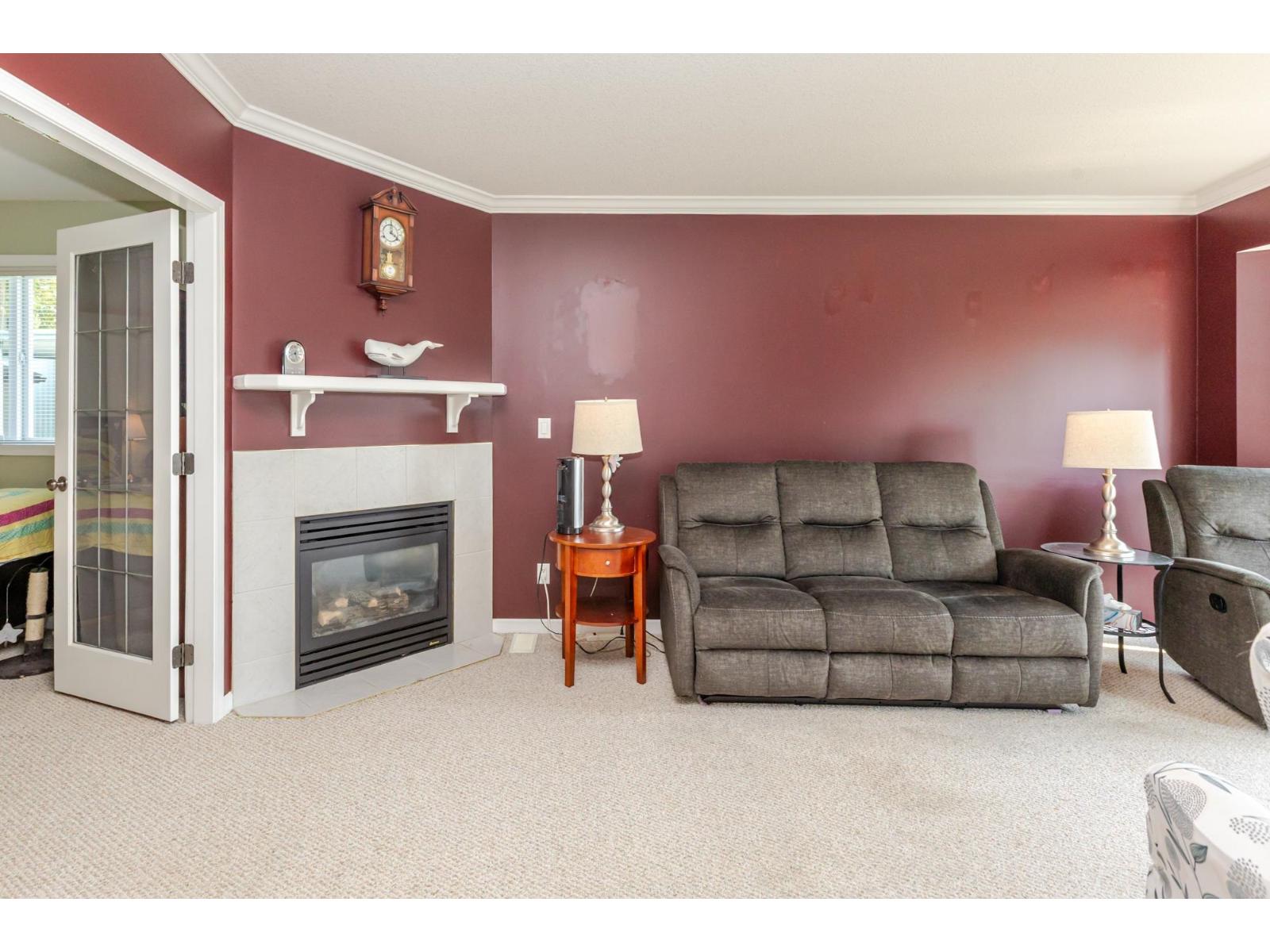 Photo 3 of 182 1840 160 Street, Surrey BC