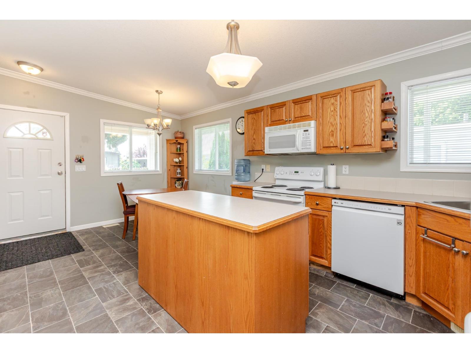 Photo 15 of 182 1840 160 Street, Surrey BC
