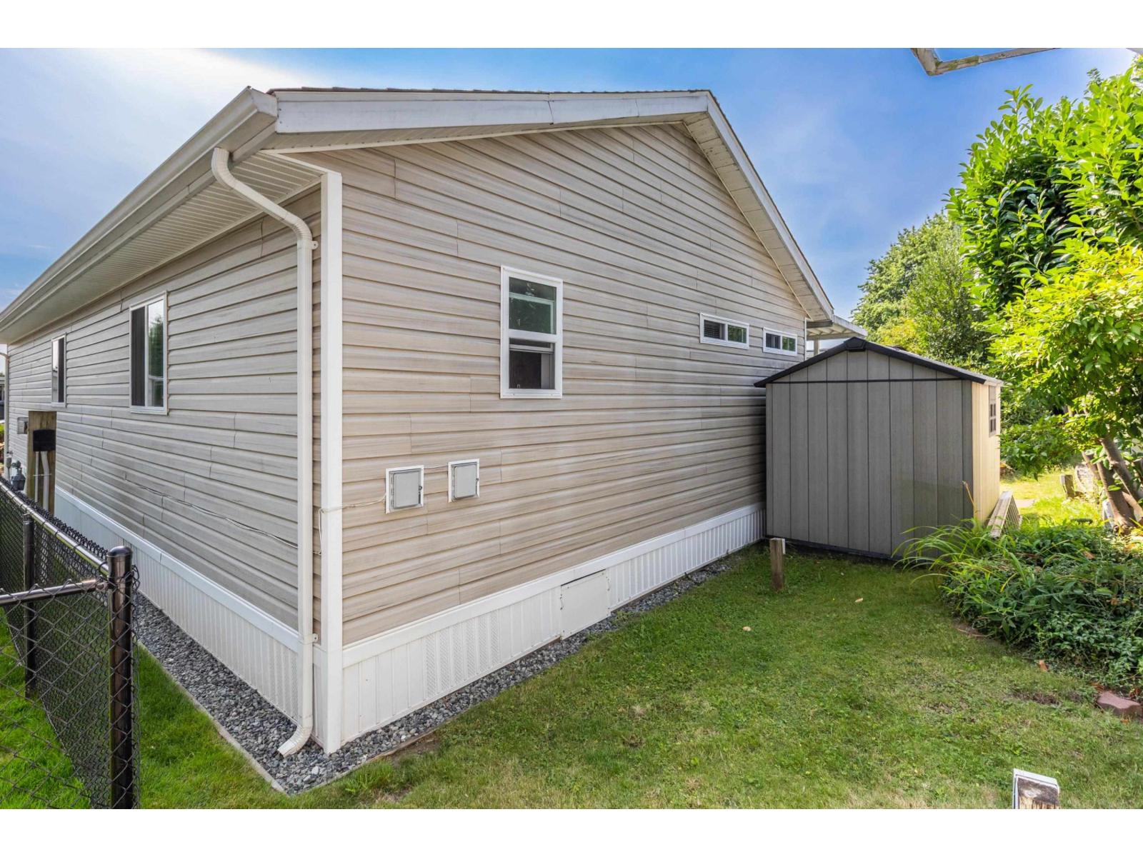 Photo 11 of 182 1840 160 Street, Surrey BC