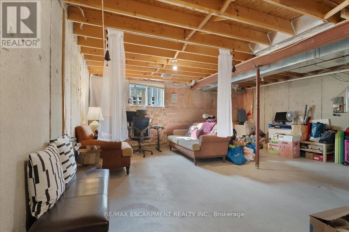 Photo 7 of 27 104 Frances Avenue, Hamilton ON