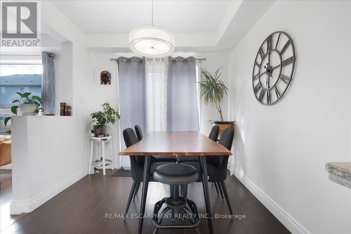 Photo 26 of 27 104 Frances Avenue, Hamilton ON