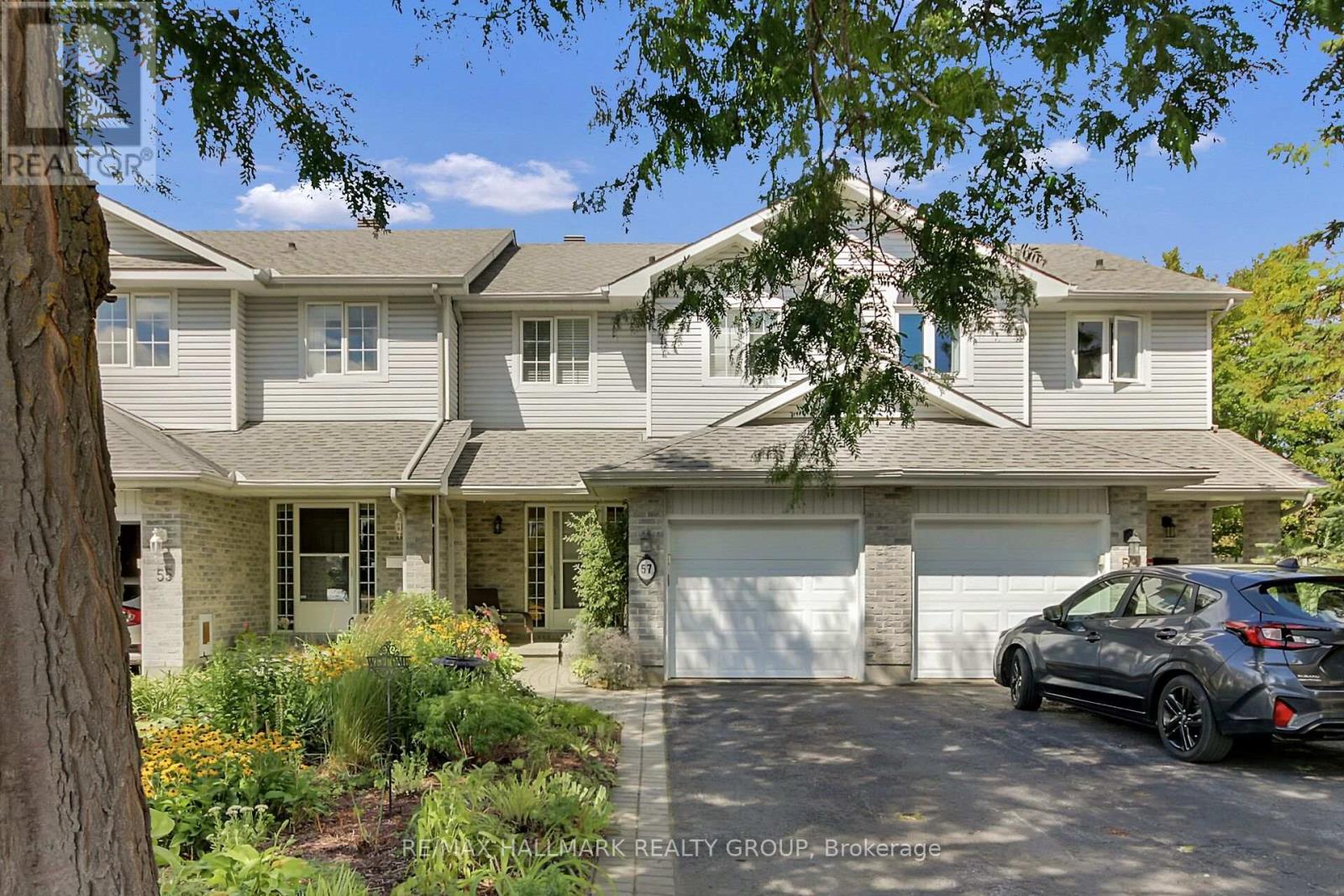 Photo 18 of 57 Windcrest Court, Ottawa ON