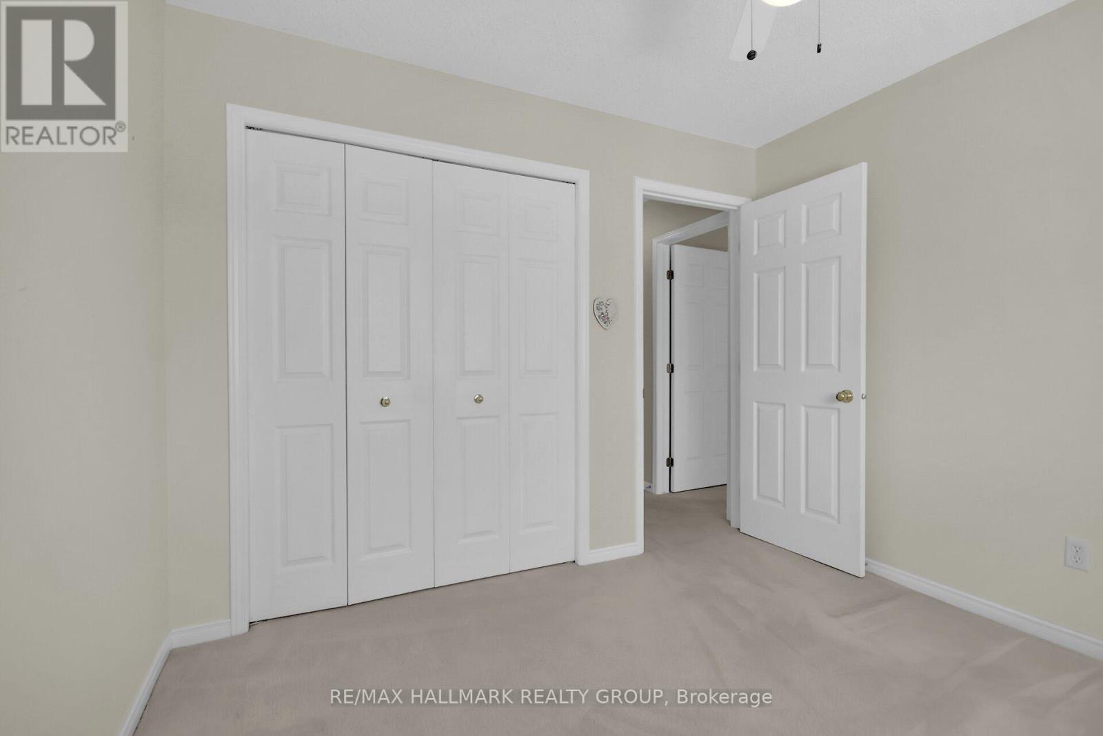Photo 24 of 57 Windcrest Court, Ottawa ON