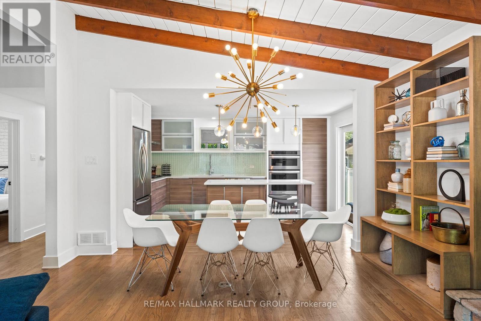 Photo 27 of 377 Summit Avenue, Ottawa ON