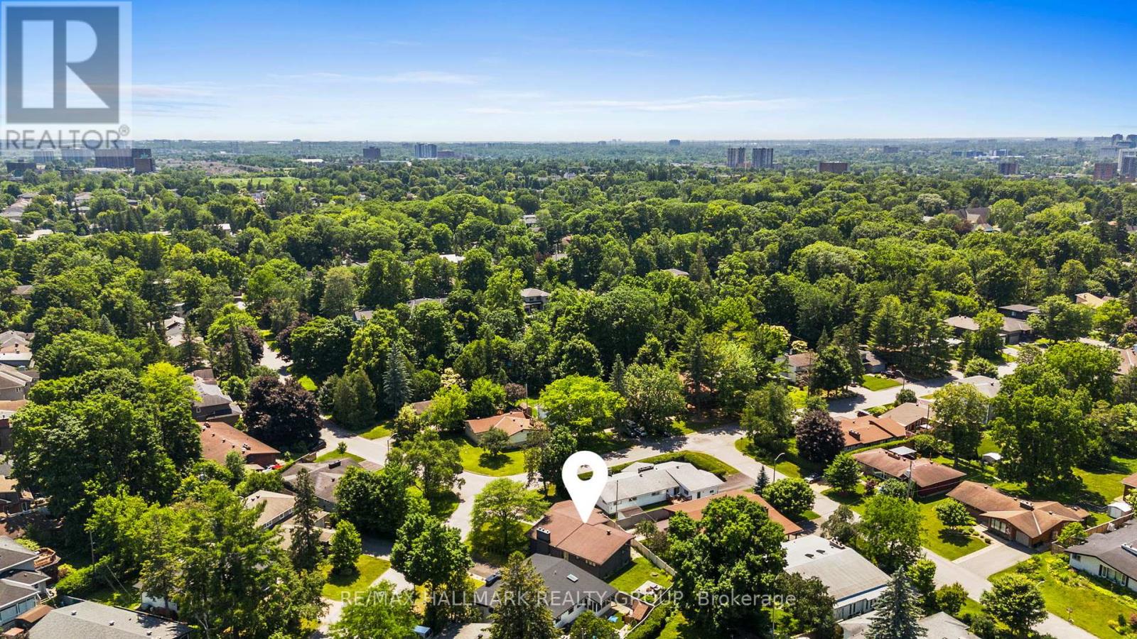 Photo 23 of 377 Summit Avenue, Ottawa ON