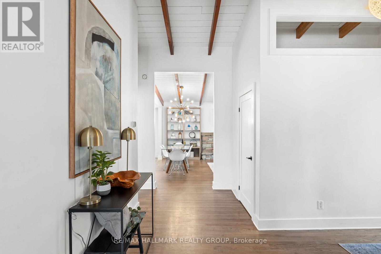 Photo 16 of 377 Summit Avenue, Ottawa ON