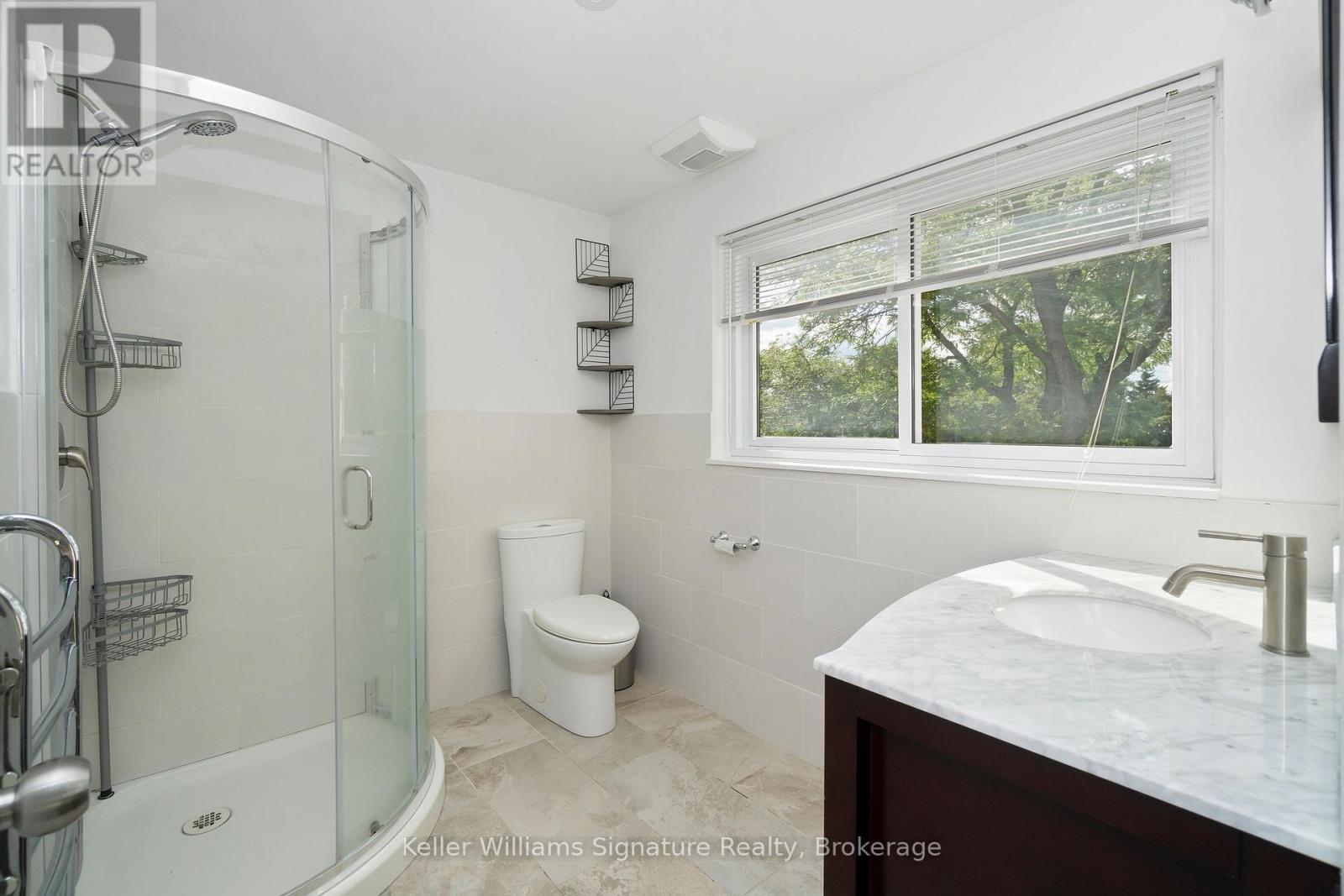 Photo 26 of 713 Mullin Way, Burlington ON