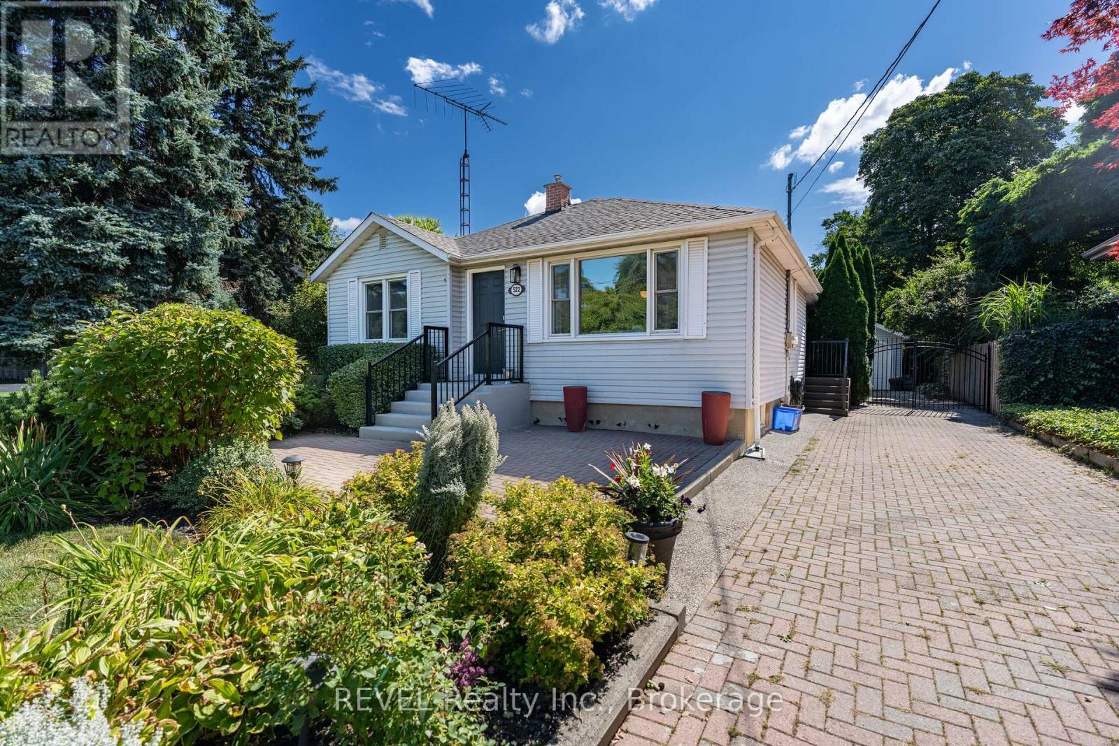 Photo 1 of 522 Mississagua Street, Niagaraonthelake ON