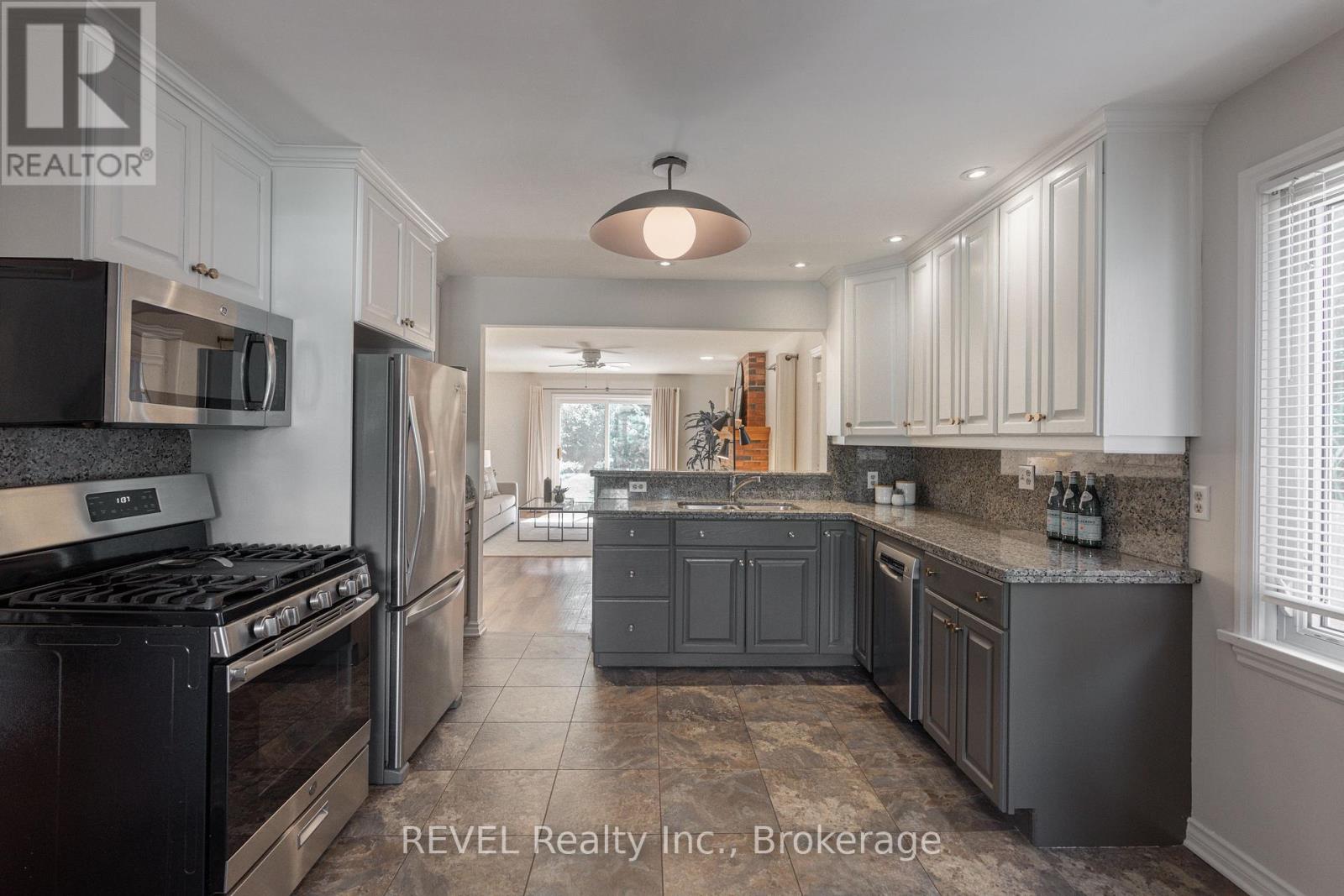 Photo 10 of 522 Mississagua Street, Niagaraonthelake ON