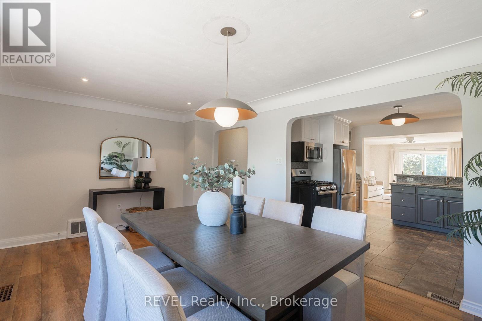 Photo 7 of 522 Mississagua Street, Niagaraonthelake ON