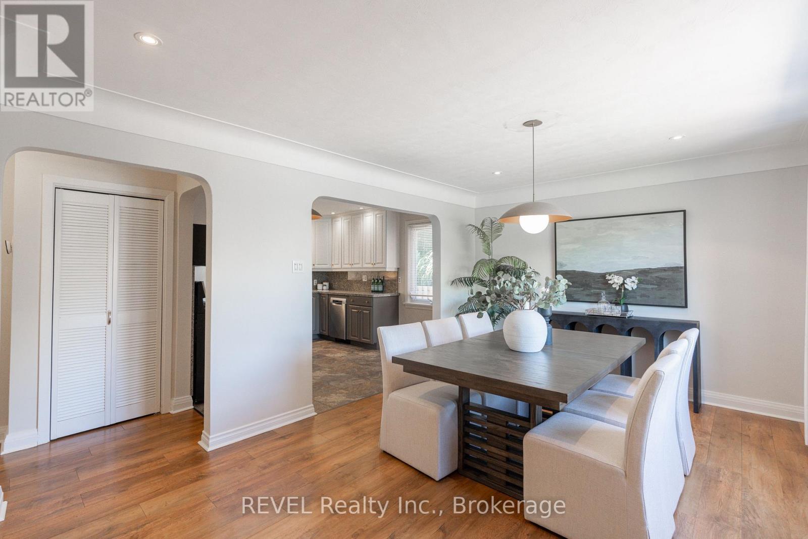Photo 8 of 522 Mississagua Street, Niagaraonthelake ON