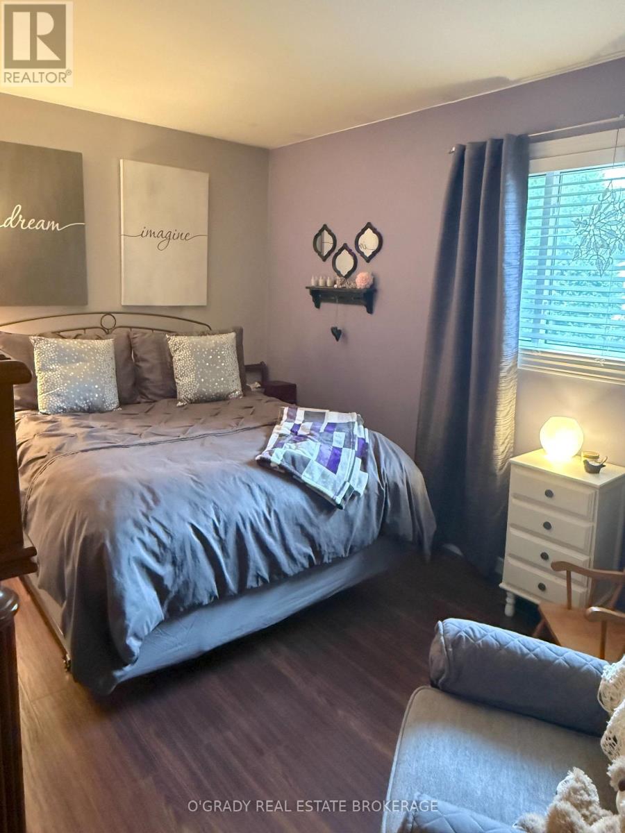 Photo 18 of 47 Meighen Crescent, Brockville ON