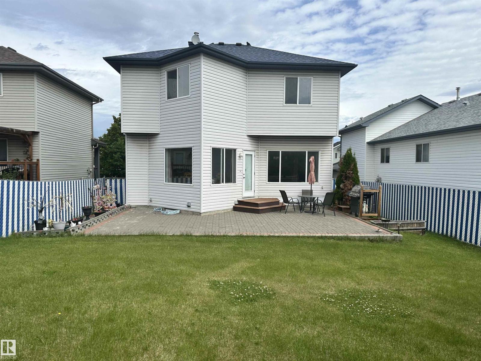 Photo 13 of 4619 151 Av Nw, Edmonton AB