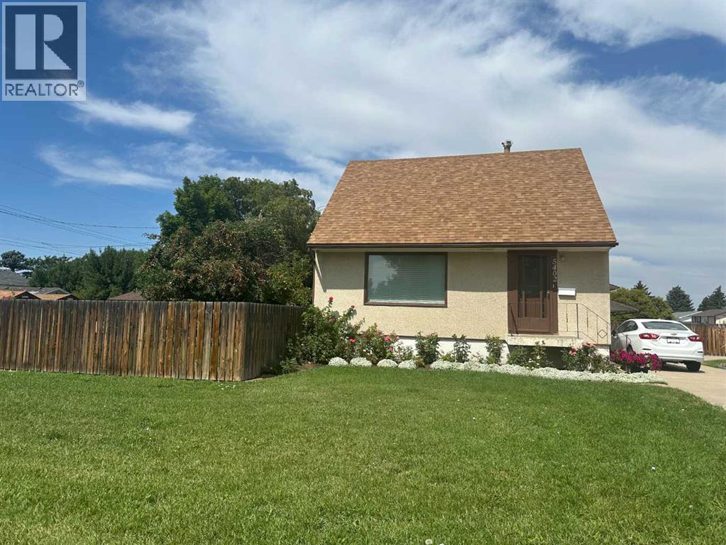 Photo 6 of 5402 57 Street, Taber AB