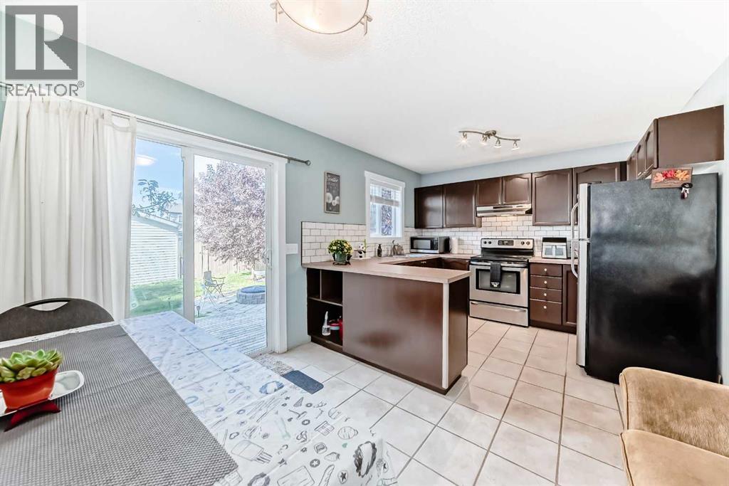 Photo 12 of 57 Martinvalley Way Ne, Calgary AB