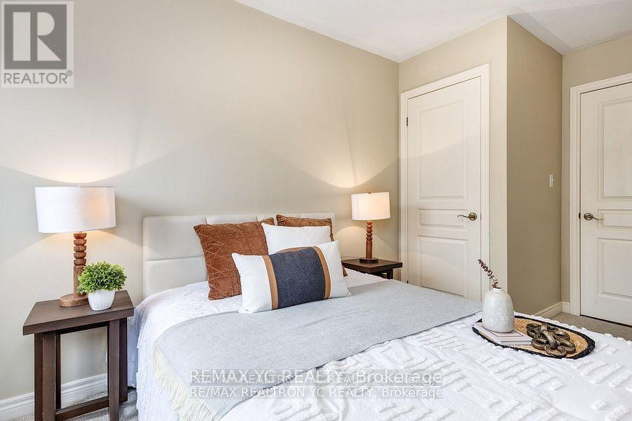 Photo 29 of 11 Reevesmere Lane, Ajax ON