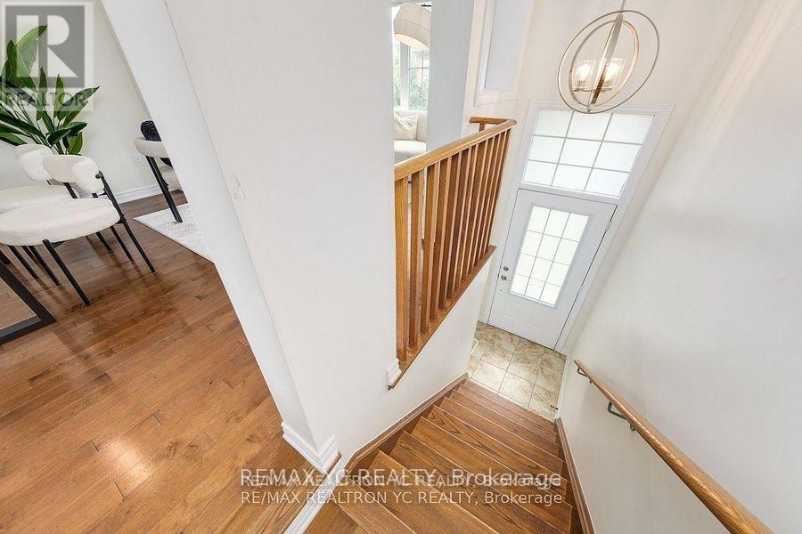 Photo 20 of 11 Reevesmere Lane, Ajax ON