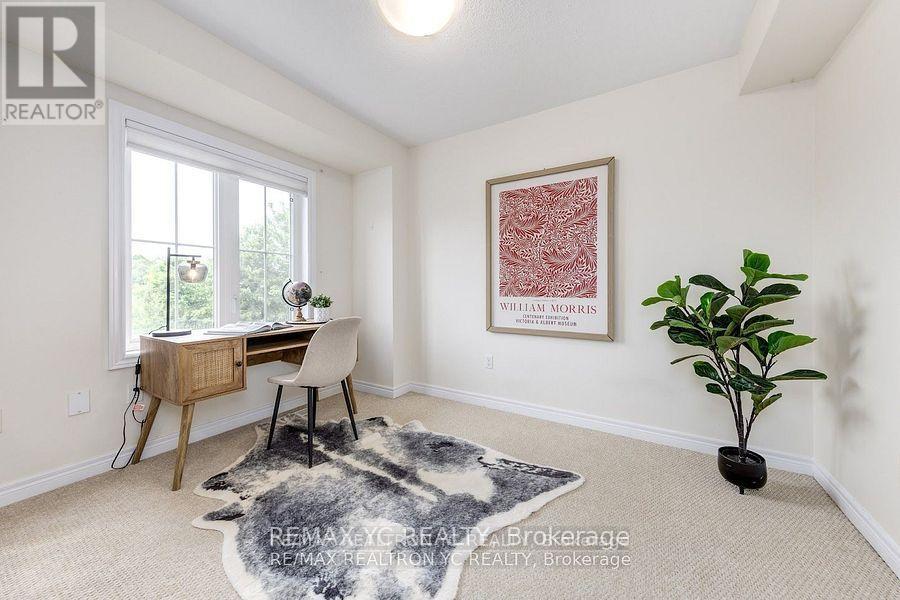 Photo 23 of 11 Reevesmere Lane, Ajax ON